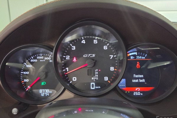 2023 Porsche Boxster с пробегом 8 778 км