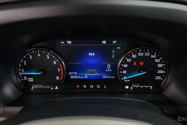 2023 Ford Explorer с пробегом 20 553 км