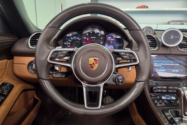 2023 Porsche Boxster с пробегом 8 778 км