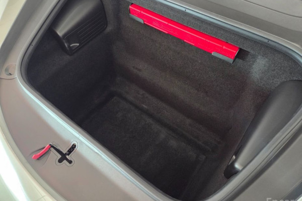 2023 Porsche Boxster с пробегом 8 778 км