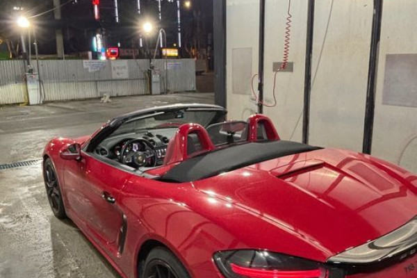 2021 Porsche Boxster с пробегом 21 500 км