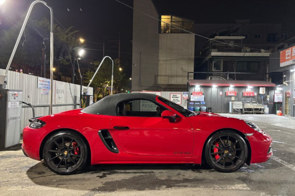 2021 Porsche Boxster с пробегом 21 500 км