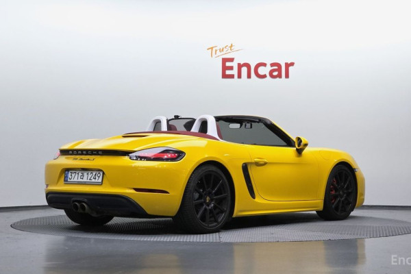 2020 Porsche Boxster с пробегом 53 542 км