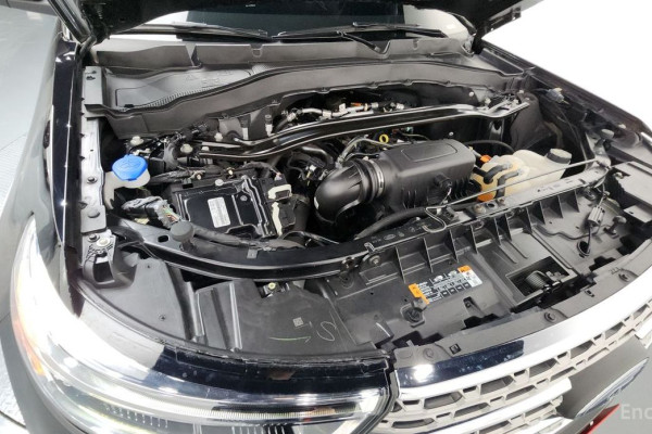 2023 Ford Explorer с пробегом 26 650 км