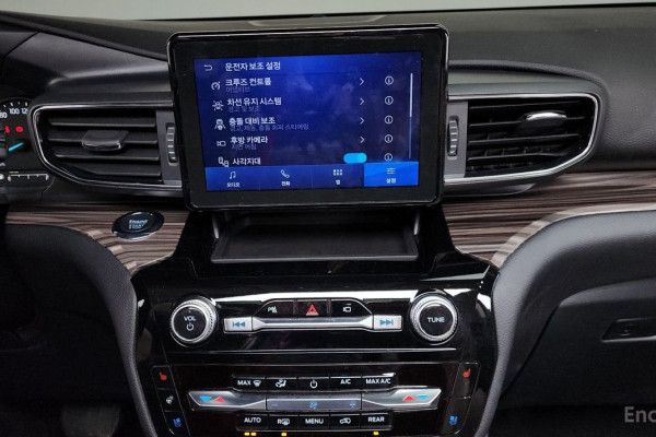 2023 Ford Explorer с пробегом 26 650 км