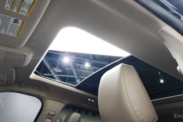 2023 Ford Explorer с пробегом 26 650 км