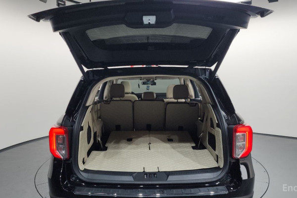 2023 Ford Explorer с пробегом 26 650 км