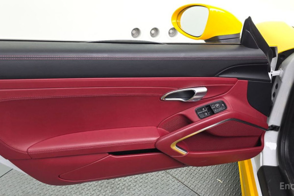 2020 Porsche Boxster с пробегом 53 542 км