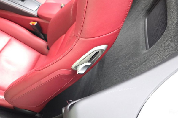 2020 Porsche Boxster с пробегом 53 542 км