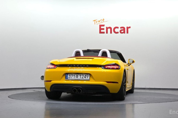 2020 Porsche Boxster с пробегом 53 542 км