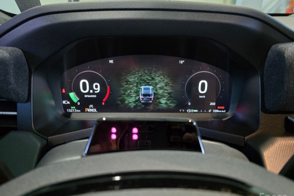 2025 Ford Explorer с пробегом 1 327 км