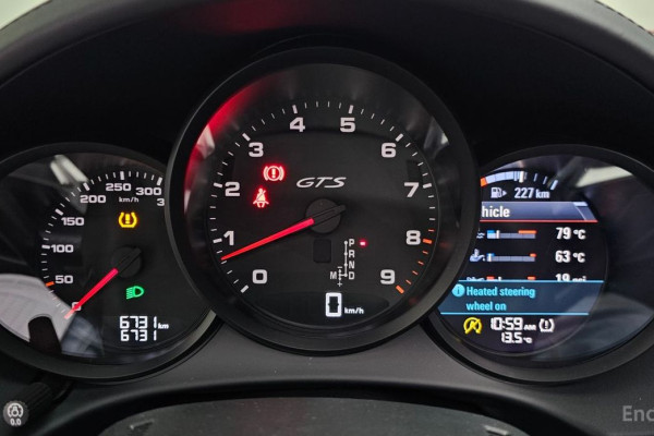 2024 Porsche Boxster с пробегом 6 731 км