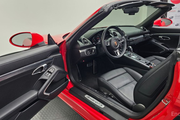 2024 Porsche Boxster с пробегом 6 731 км