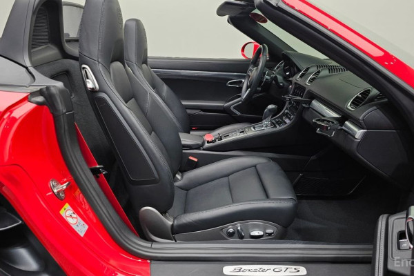 2024 Porsche Boxster с пробегом 6 731 км