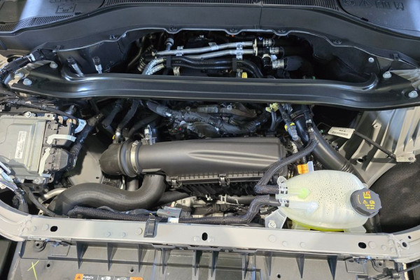 2025 Ford Explorer с пробегом 1 327 км