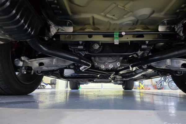 2025 Ford Explorer с пробегом 1 327 км