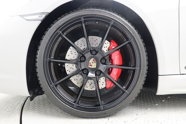 2024 Porsche Boxster с пробегом 29 497 км