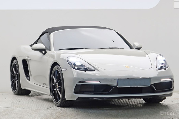 2024 Porsche Boxster с пробегом 29 497 км