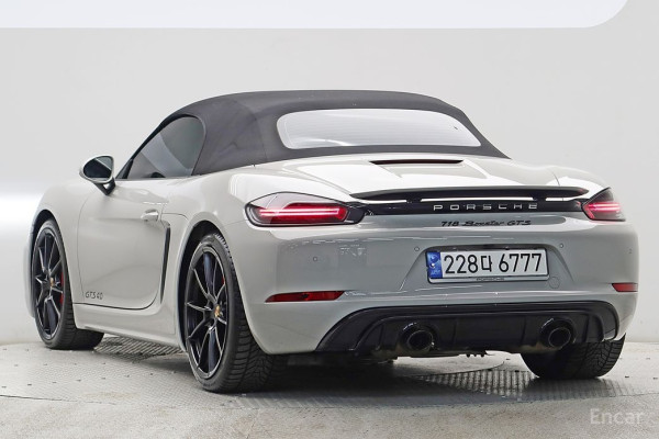 2024 Porsche Boxster с пробегом 29 497 км