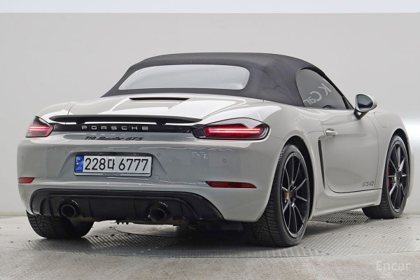2024 Porsche Boxster с пробегом 29 497 км