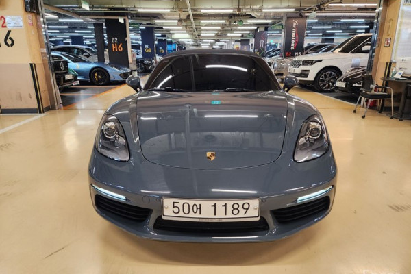 2017 Porsche Boxster с пробегом 16 600 км