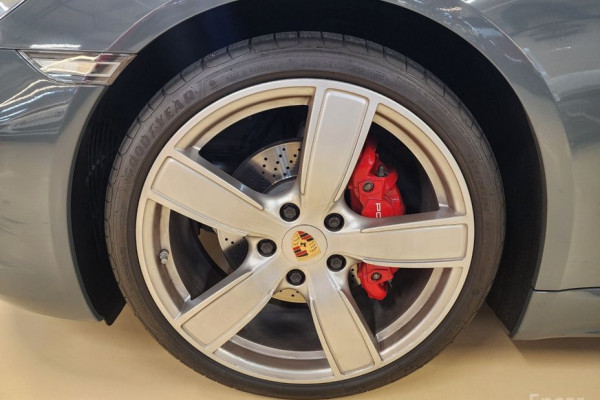 2017 Porsche Boxster с пробегом 16 600 км