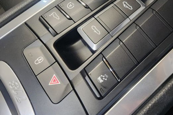 2017 Porsche Boxster с пробегом 16 600 км