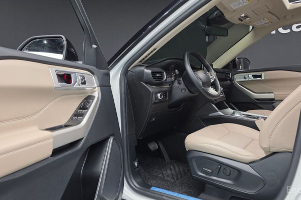 2023 Ford Explorer с пробегом 3 671 км