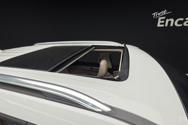 2023 Ford Explorer с пробегом 3 671 км