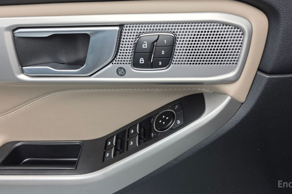 2023 Ford Explorer с пробегом 3 671 км