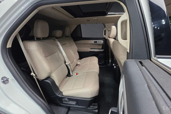 2023 Ford Explorer с пробегом 3 671 км