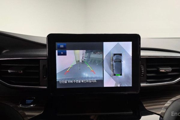 2023 Ford Explorer с пробегом 23 266 км