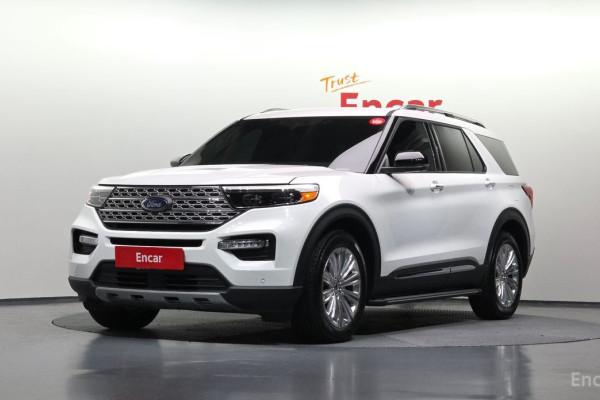 2023 Ford Explorer с пробегом 10 240 км