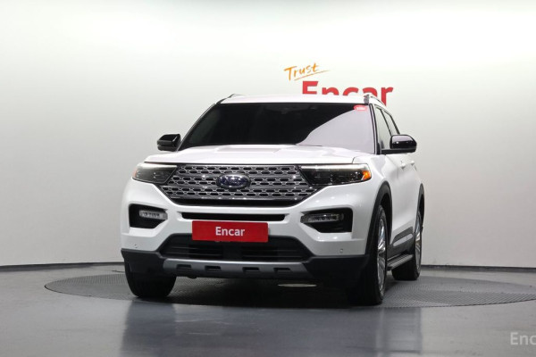 2023 Ford Explorer с пробегом 10 240 км
