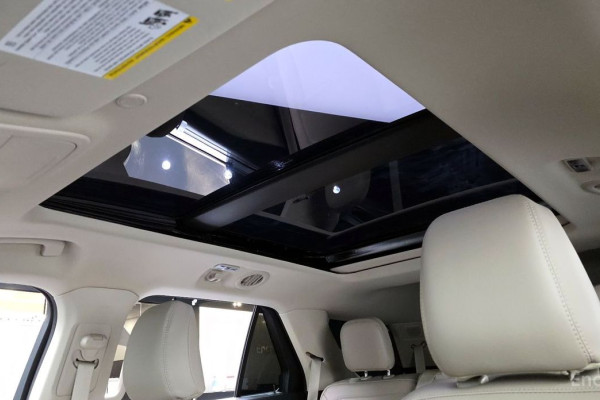 2023 Ford Explorer с пробегом 10 240 км