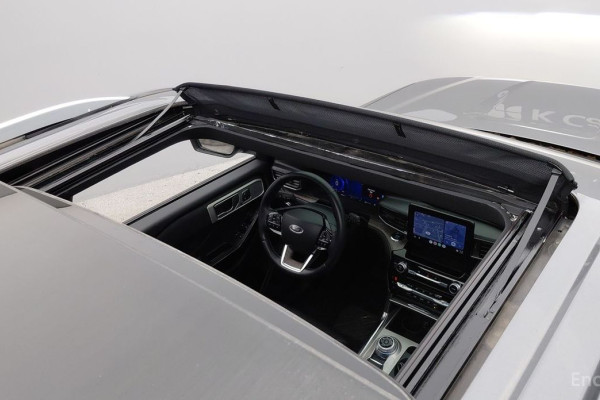 2023 Ford Explorer с пробегом 9 553 км