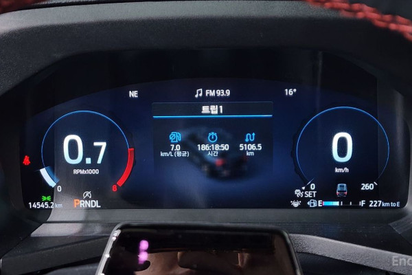 2025 Ford Explorer с пробегом 14 545 км