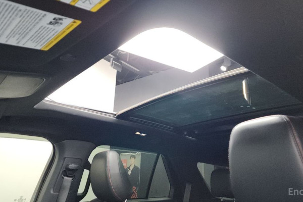 2025 Ford Explorer с пробегом 14 545 км