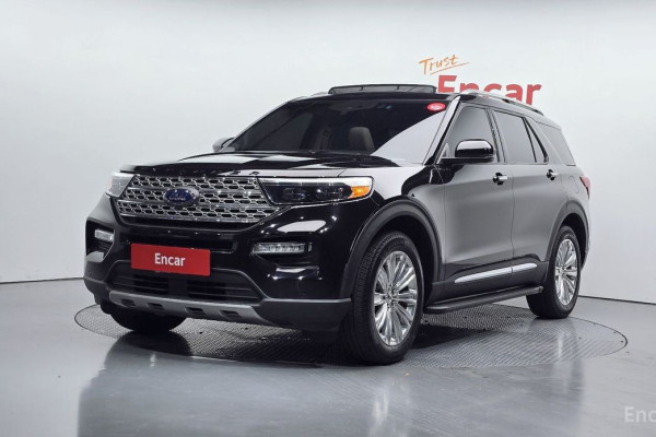 2023 Ford Explorer с пробегом 13 405 км