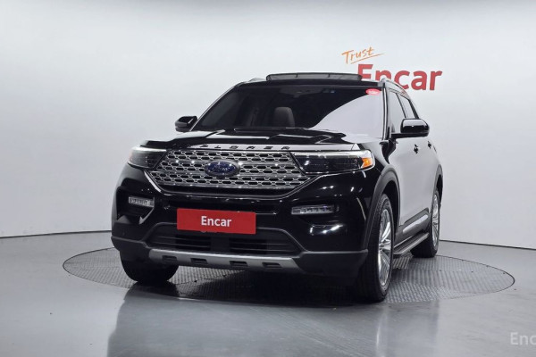 2023 Ford Explorer с пробегом 13 405 км