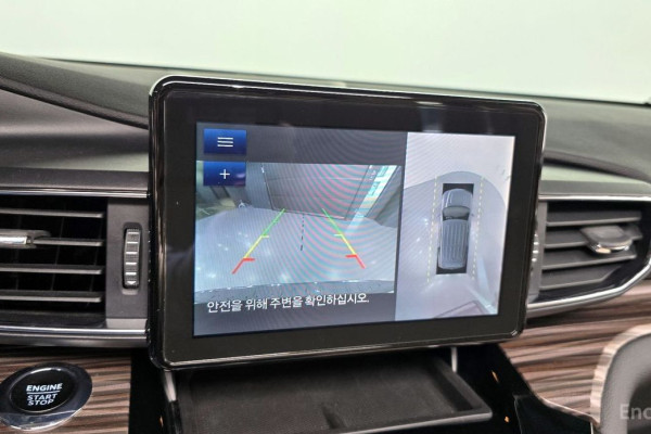 2023 Ford Explorer с пробегом 13 405 км