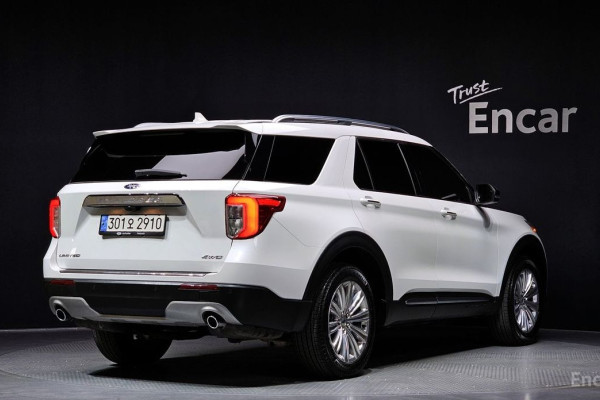 2023 Ford Explorer с пробегом 22 030 км