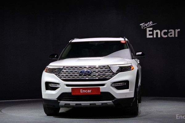 2023 Ford Explorer с пробегом 22 030 км