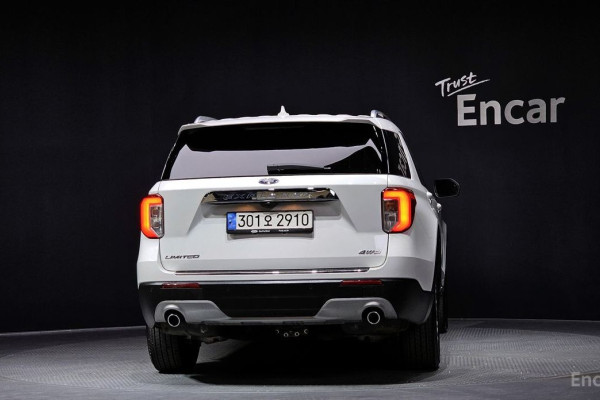 2023 Ford Explorer с пробегом 22 030 км