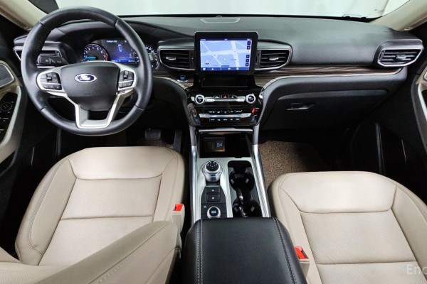 2023 Ford Explorer с пробегом 22 030 км