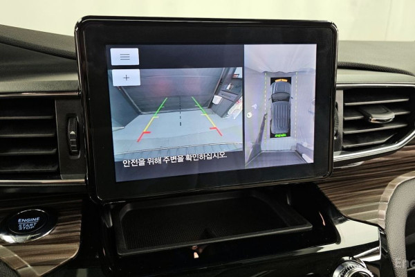 2023 Ford Explorer с пробегом 22 030 км