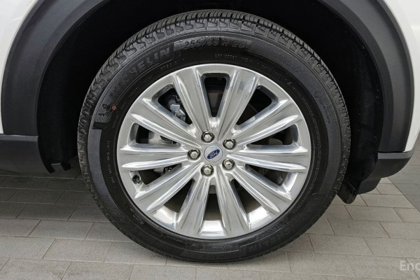 2023 Ford Explorer с пробегом 22 030 км