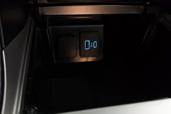 2023 Ford Explorer с пробегом 22 030 км