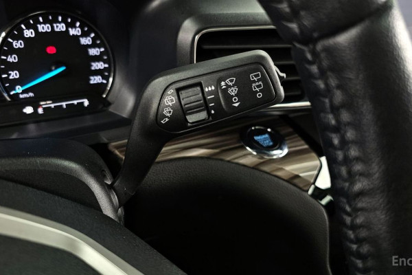 2023 Ford Explorer с пробегом 22 030 км