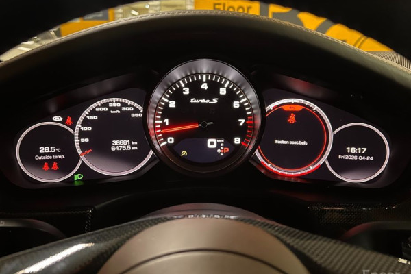 2021 Porsche Panamera с пробегом 38 679 км